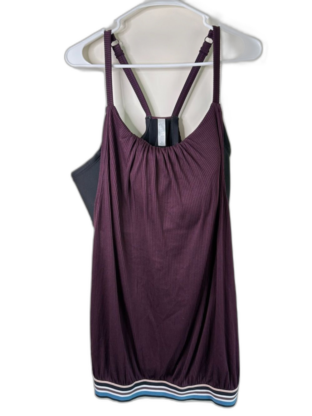 Cacique swim top sz 18